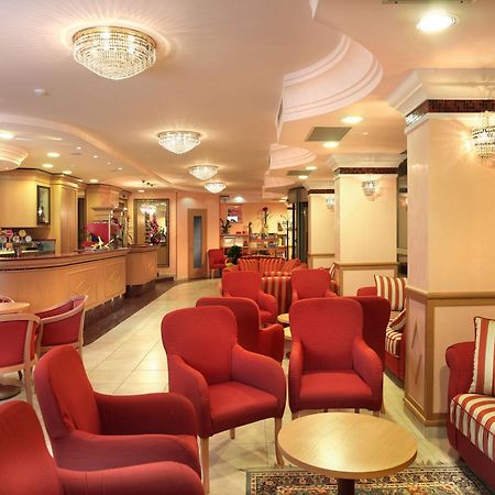 Hotel Mondial Bellaria-Igea Marina Exterior photo