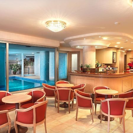 Hotel Mondial Bellaria-Igea Marina Exterior photo