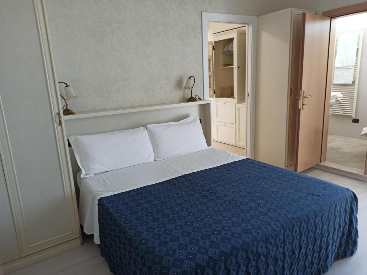 Hotel Mondial Bellaria-Igea Marina Exterior photo