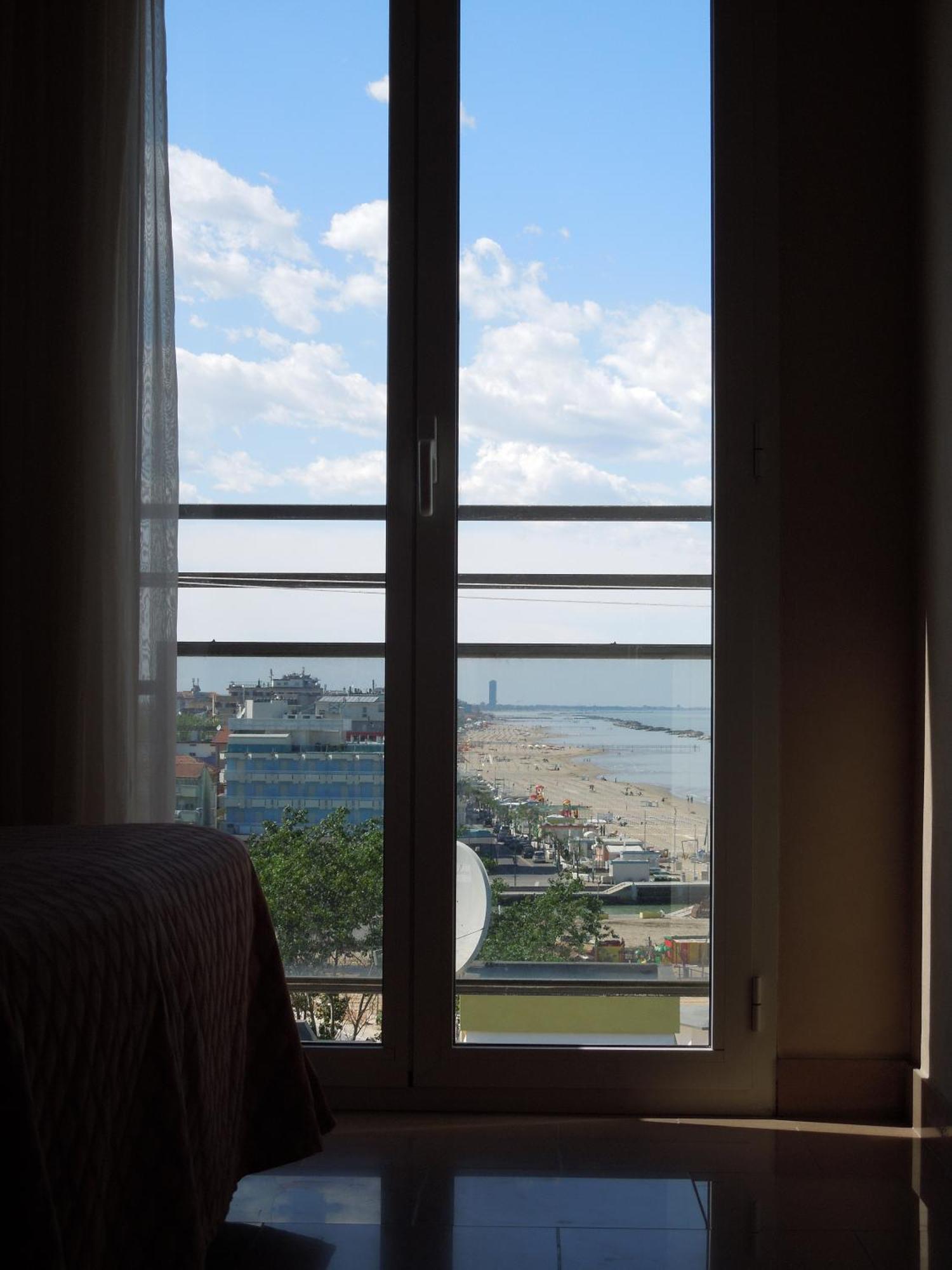 Hotel Mondial Bellaria-Igea Marina Exterior photo